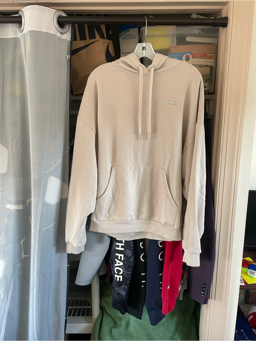 ALO Yoga Men’s Crewneck Pullover Hoodie - Light Beige
